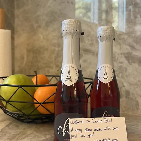 Centro Blu Luxury شقة *